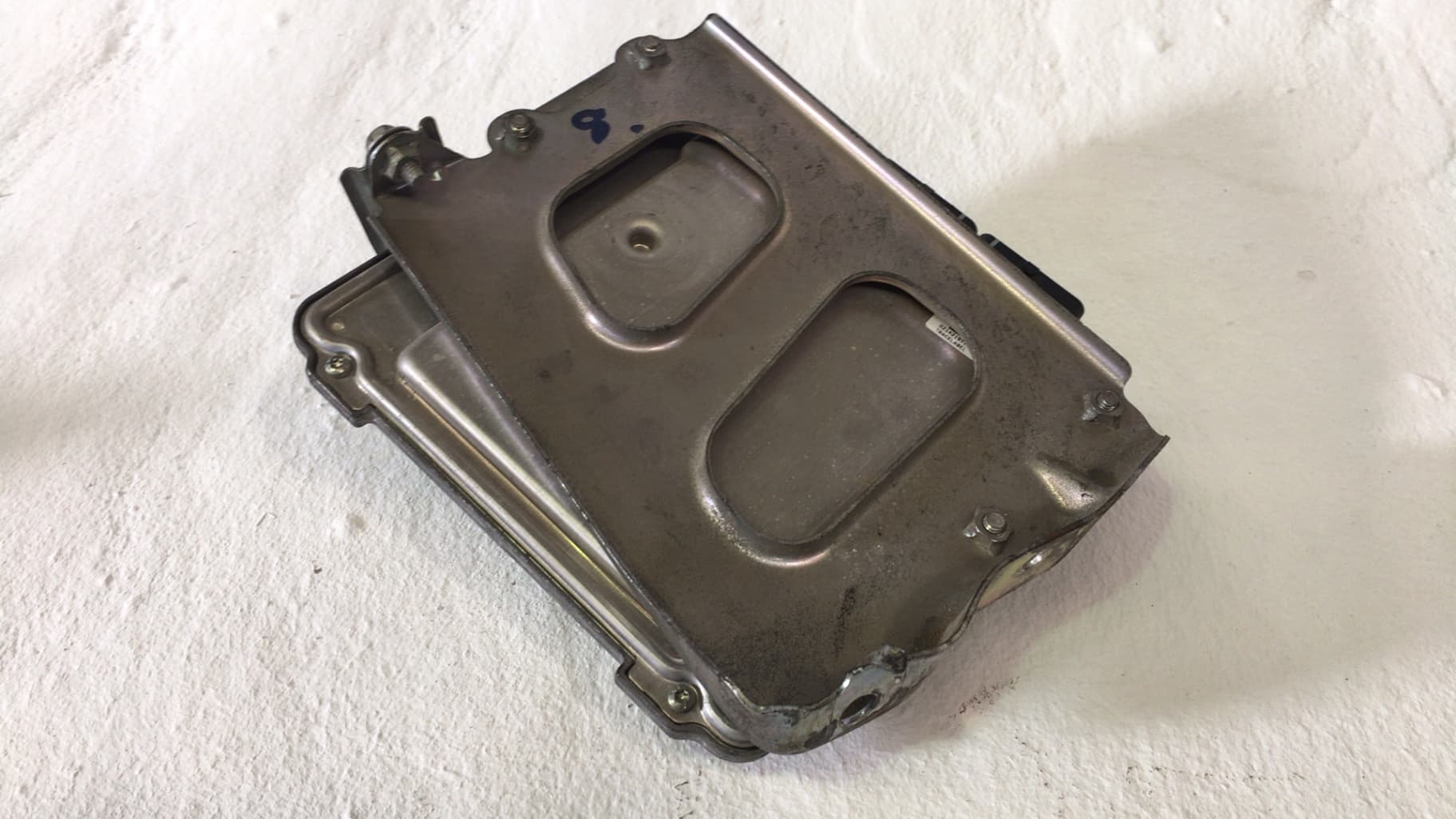 Centralita motor uce PEUGEOT 4007 2