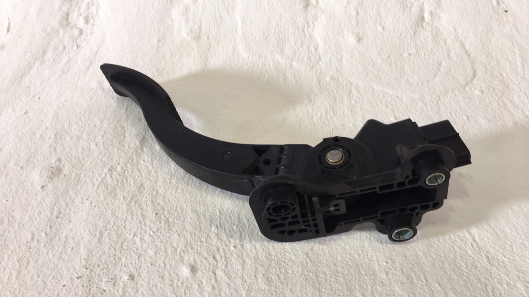 Pedal acelerador PEUGEOT 4007 2