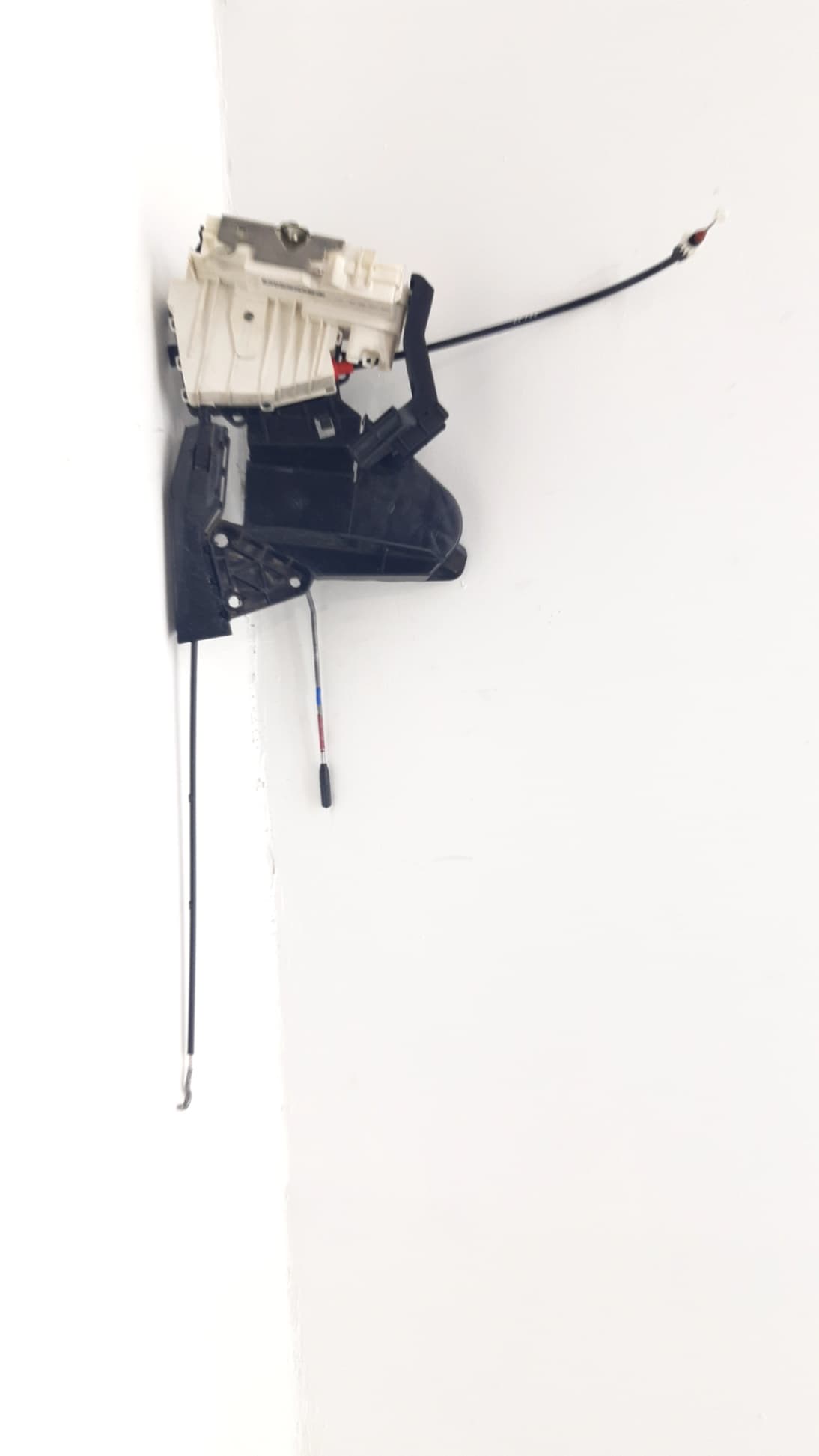 Cerradura puerta lateral derecha MERCEDES-BENZ CLASE GL (X164) 3