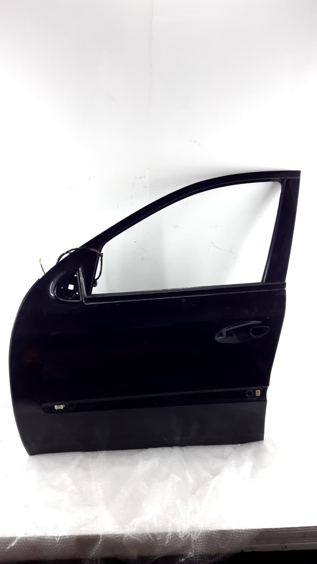 Puerta delantera izquierda MERCEDES-BENZ CLASE GL (X164)