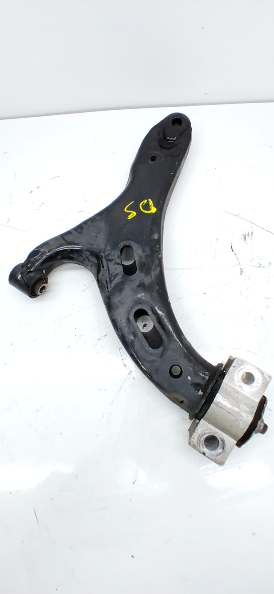 Brazo suspension inferior delantero derecho SUBARU LEGACY BERL./FAMILIAR B11 (BD/BG)
