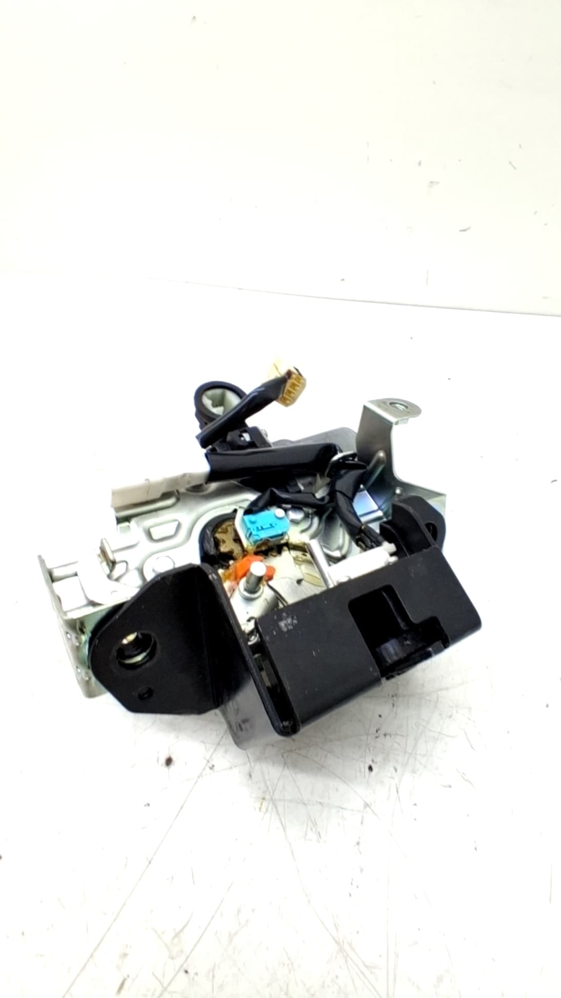 Cerradura maletero / porton SUBARU LEGACY BERL./FAMILIAR B11 (BD/BG)