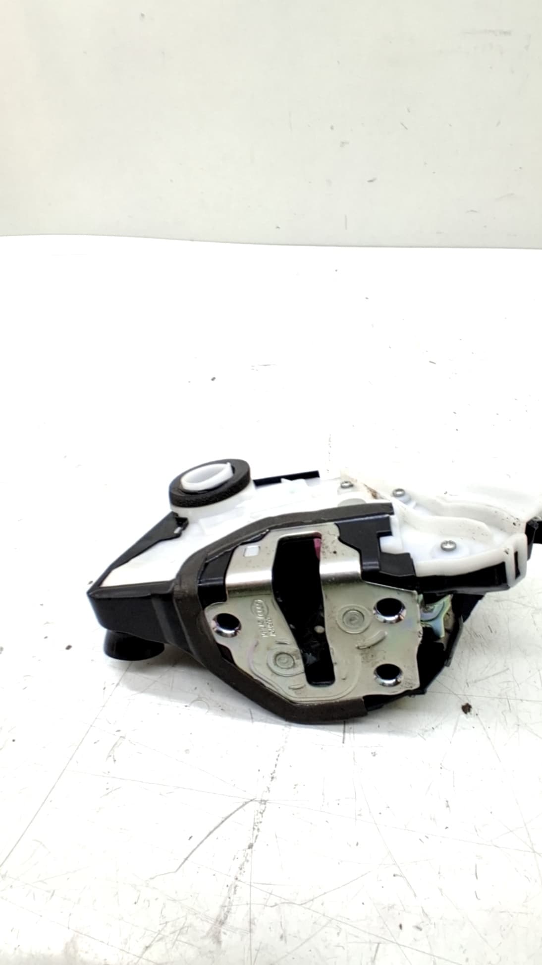 Cerradura puerta delantera izquierda SUBARU LEGACY BERL./FAMILIAR B11 (BD/BG)