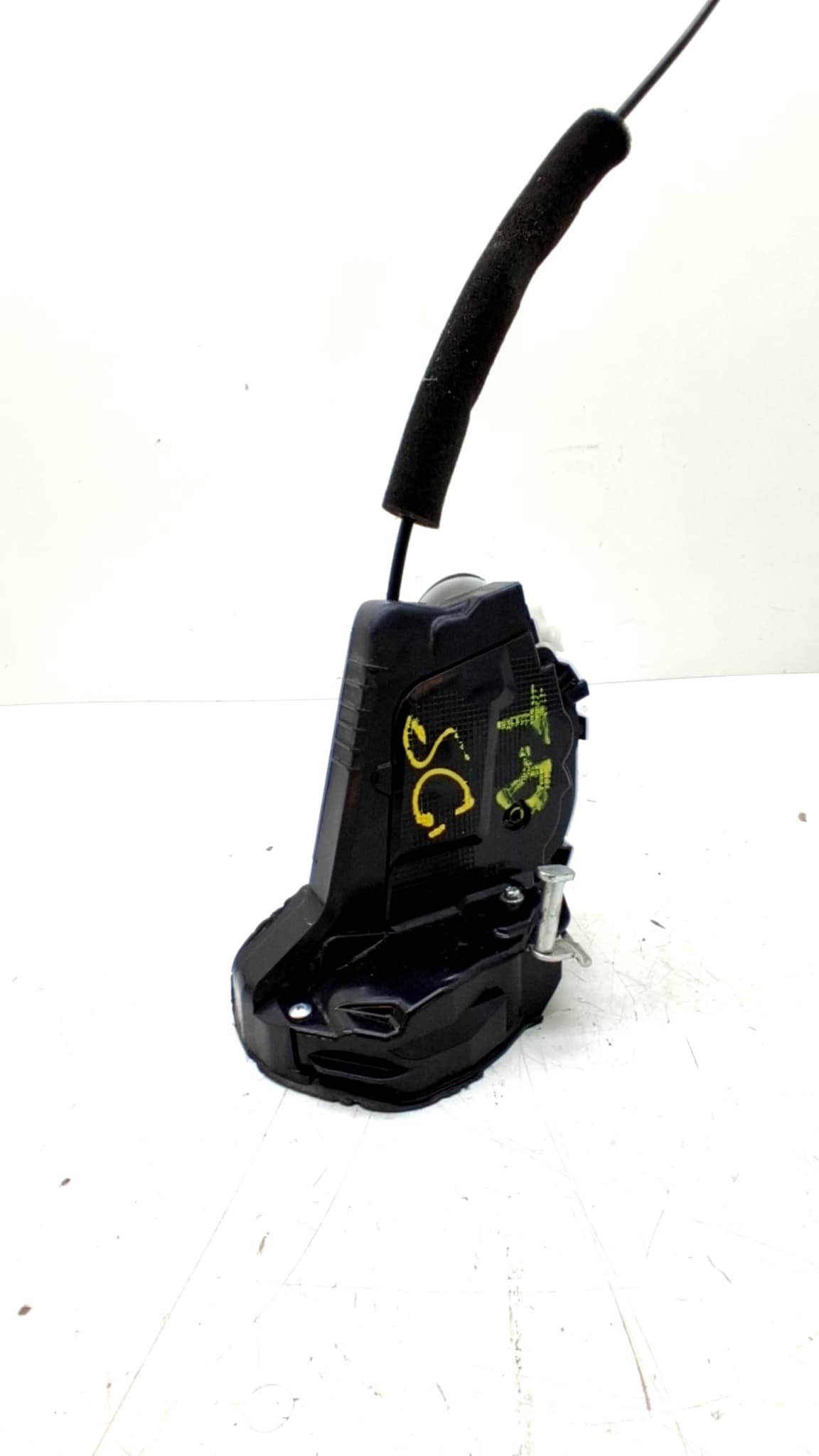 Cerradura puerta trasera derecha SUBARU LEGACY BERL./FAMILIAR B11 (BD/BG)