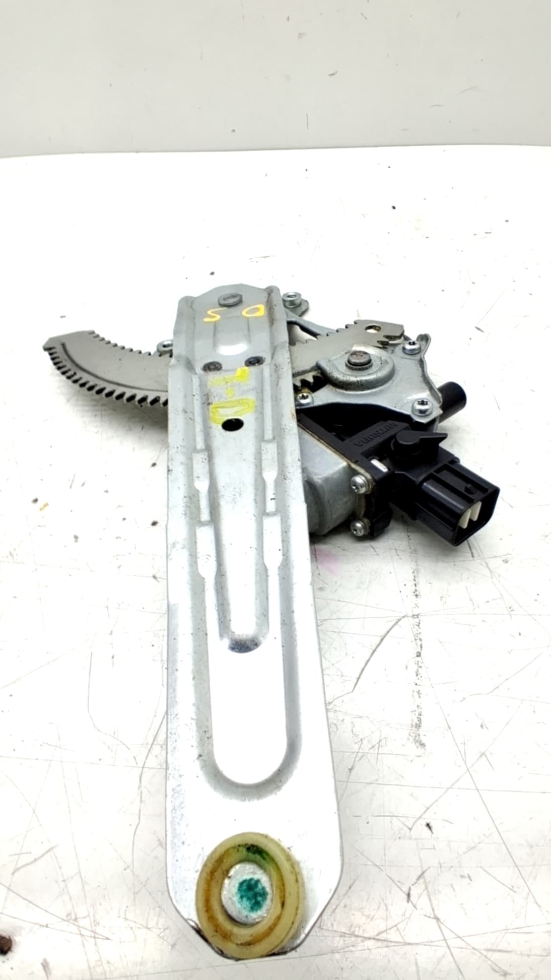 Elevalunas trasero derecho SUBARU LEGACY BERL./FAMILIAR B11 (BD/BG)