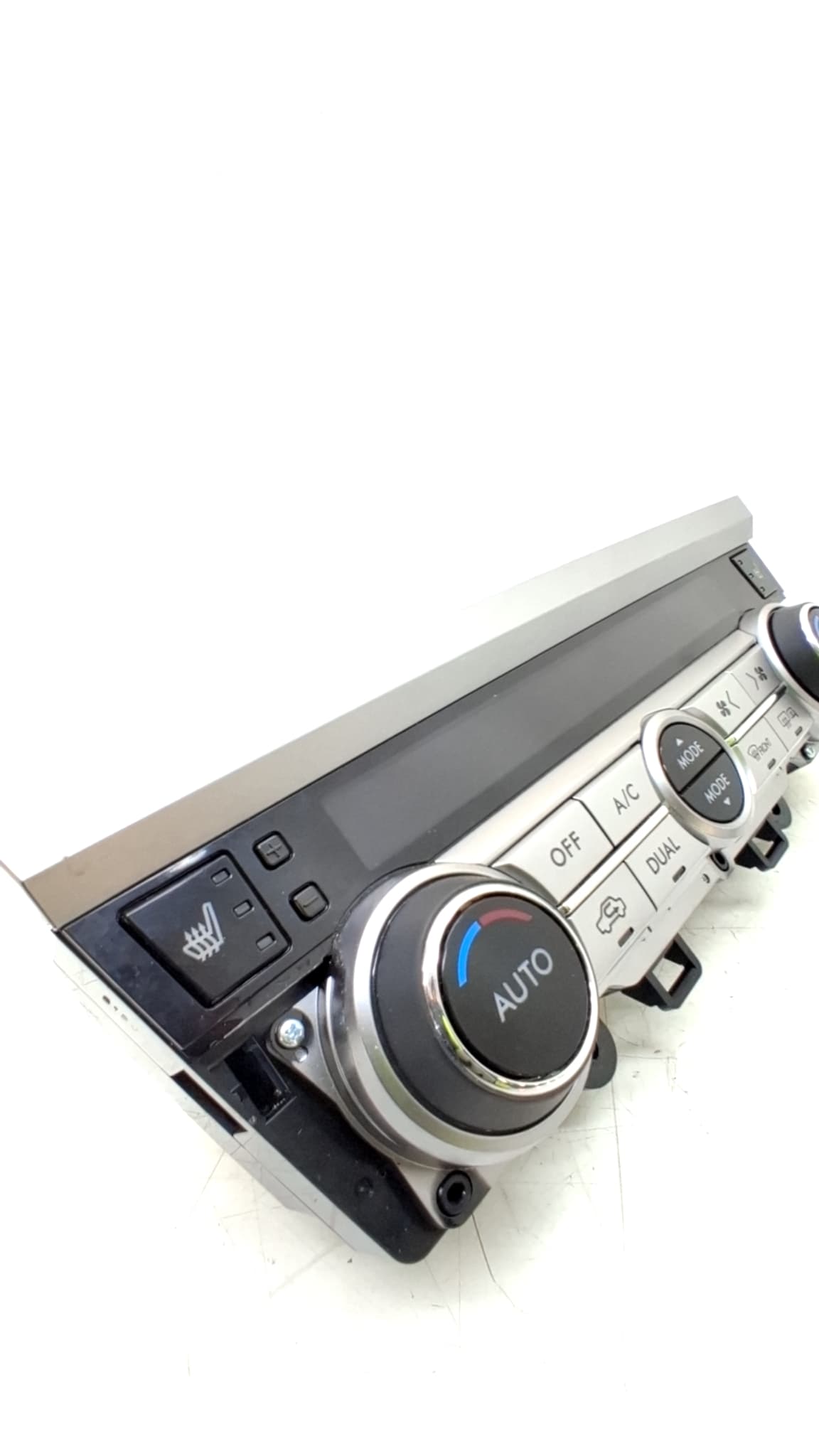 Mando climatizador SUBARU LEGACY BERL./FAMILIAR B11 (BD/BG)