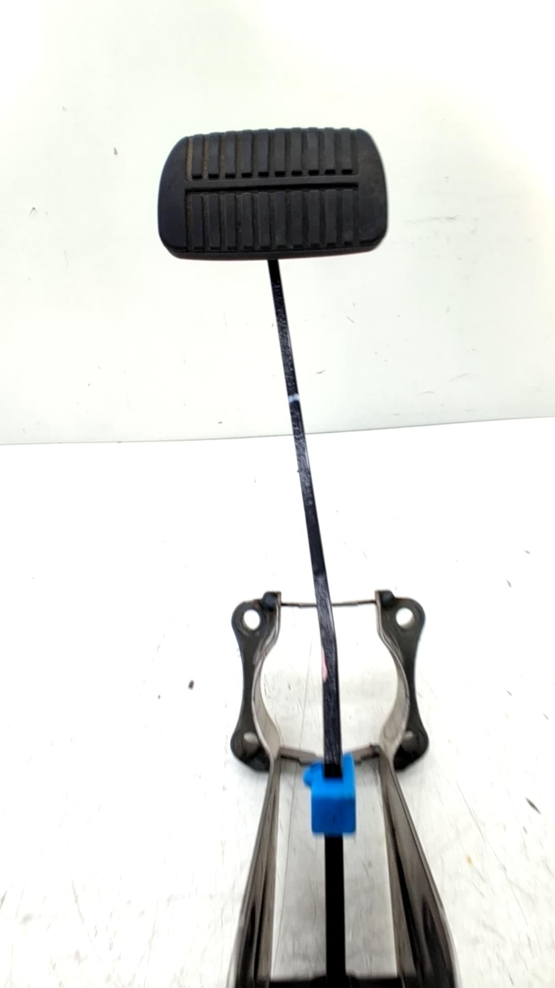 Pedal freno SUBARU LEGACY BERL./FAMILIAR B11 (BD/BG) 3