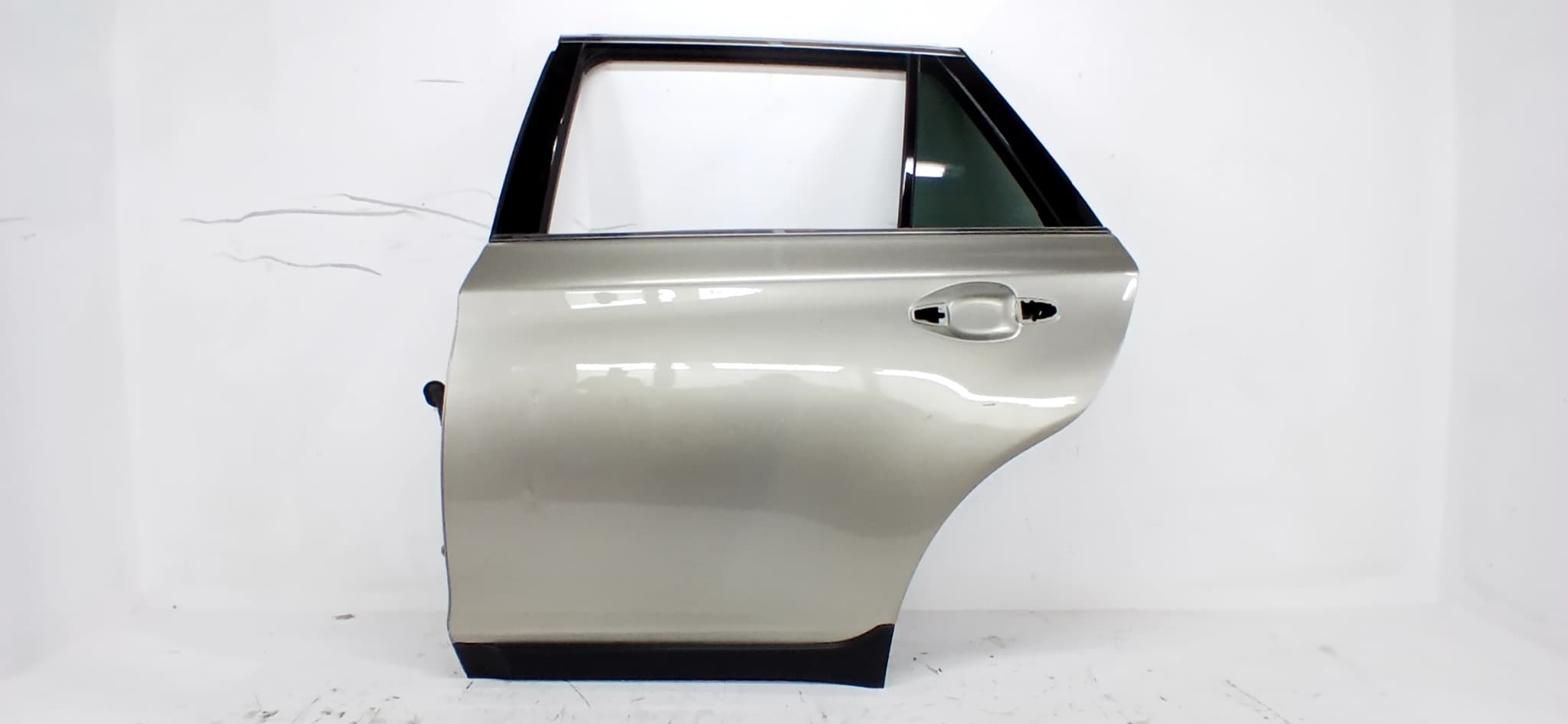 Puerta trasera izquierda SUBARU LEGACY BERL./FAMILIAR B11 (BD/BG)