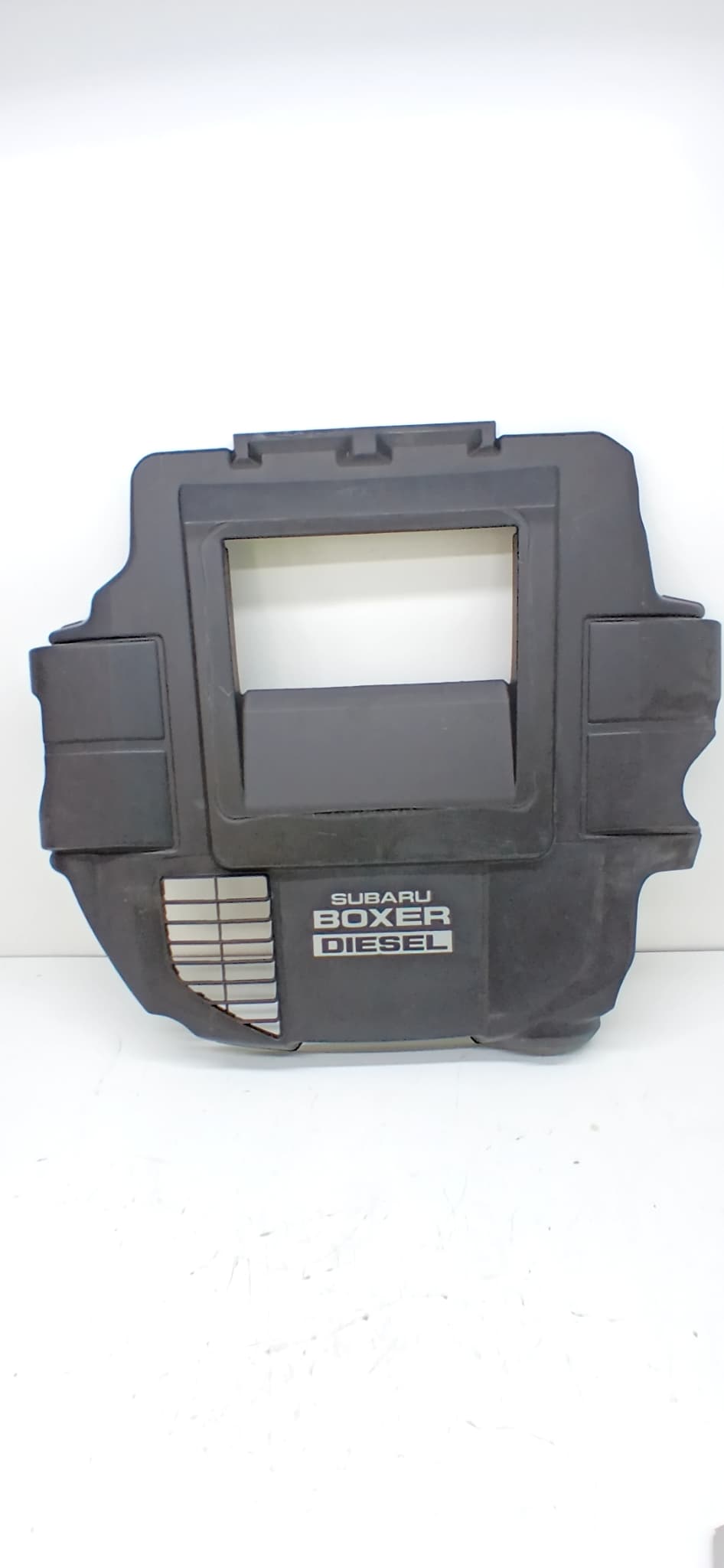 Tapa motor SUBARU LEGACY BERL./FAMILIAR B11 (BD/BG)
