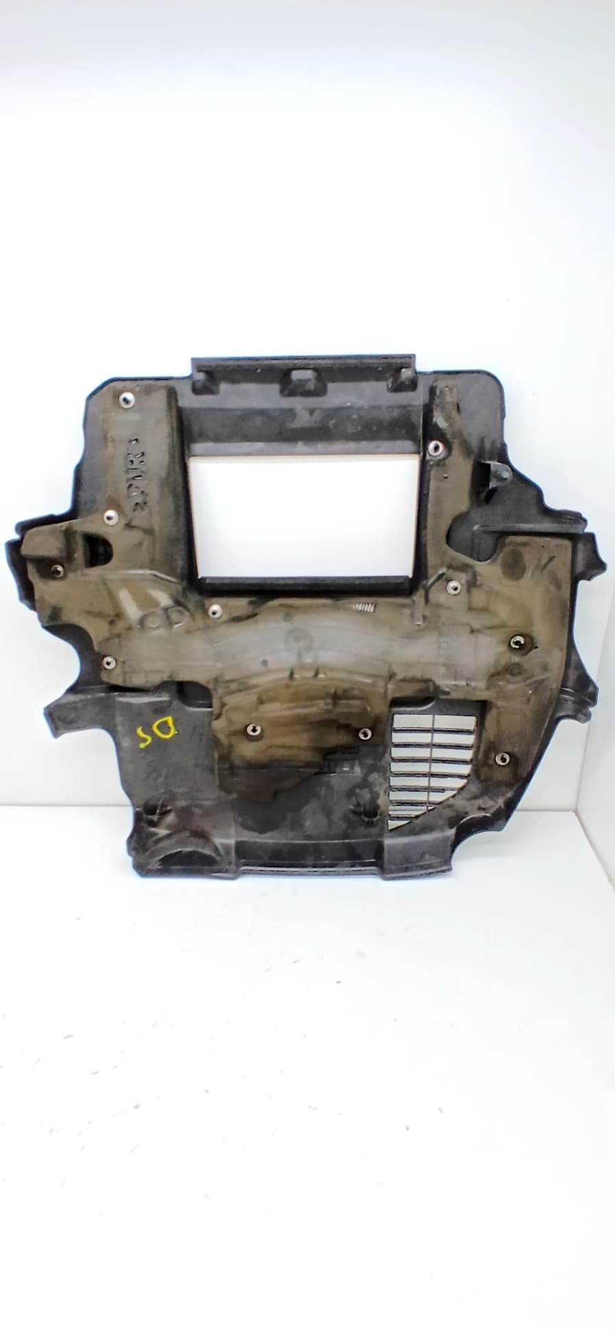Tapa motor SUBARU LEGACY BERL./FAMILIAR B11 (BD/BG) 3
