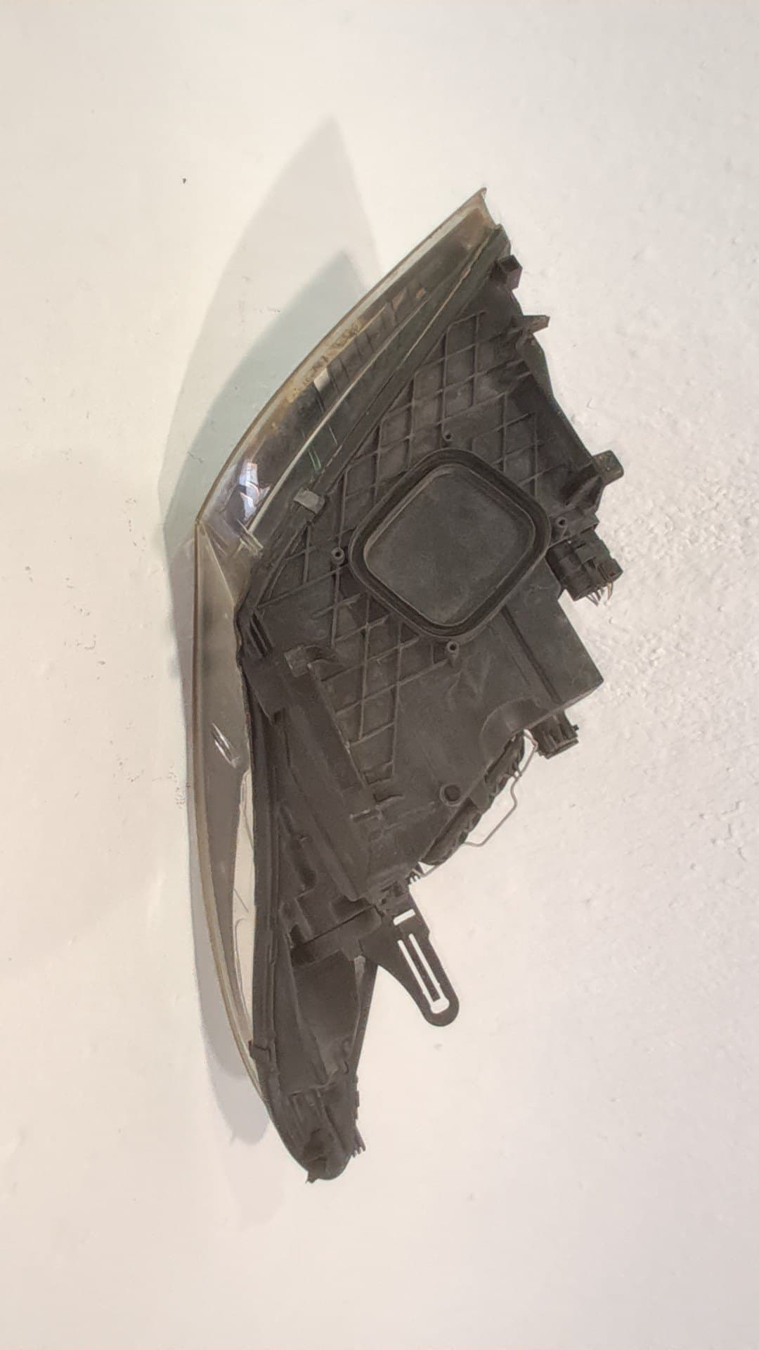 Faro izquierdo RENAULT MEGANE III BERLINA 5 P 2