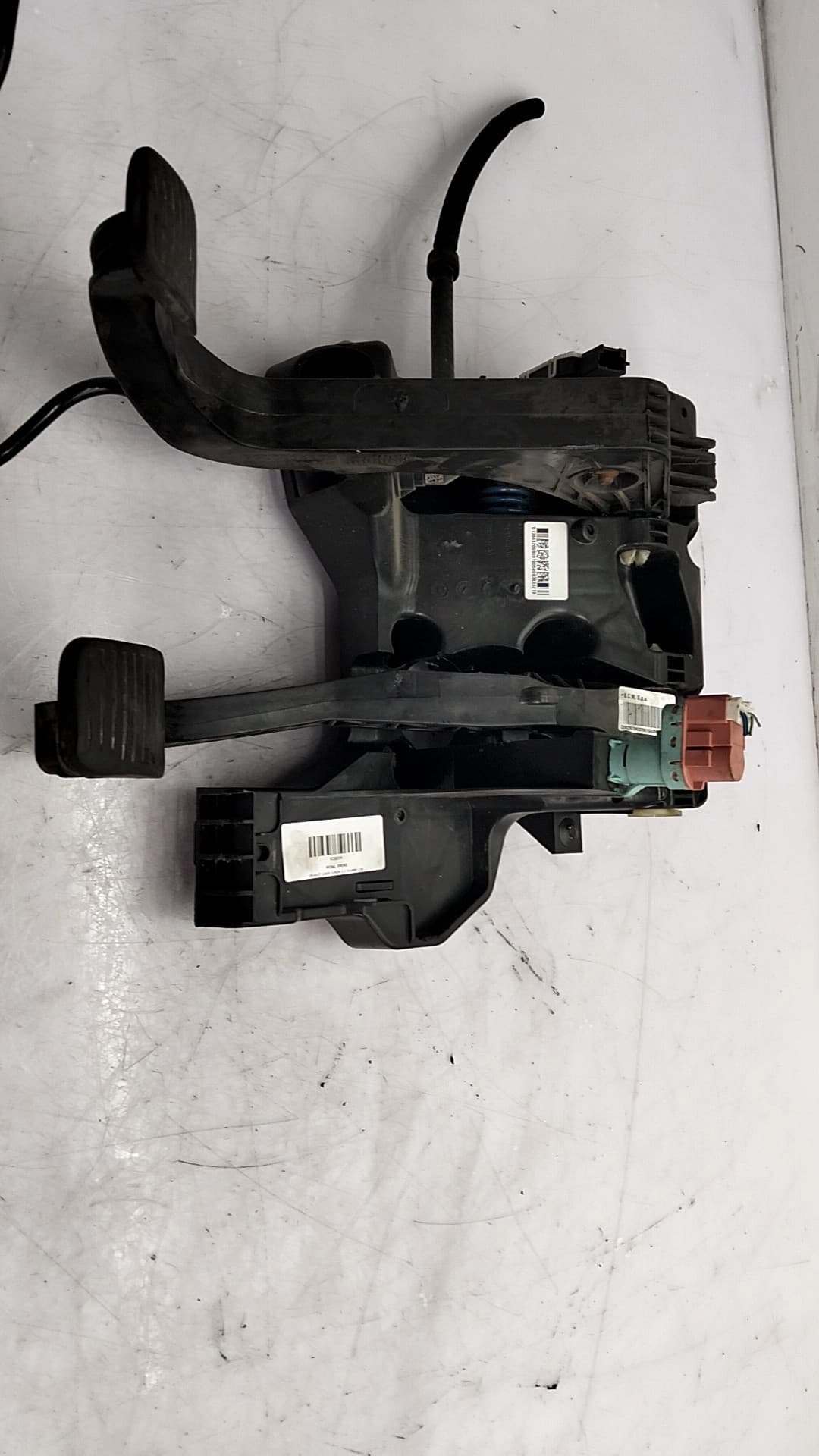 Pedal freno PEUGEOT BOXER FURGÓN 2
