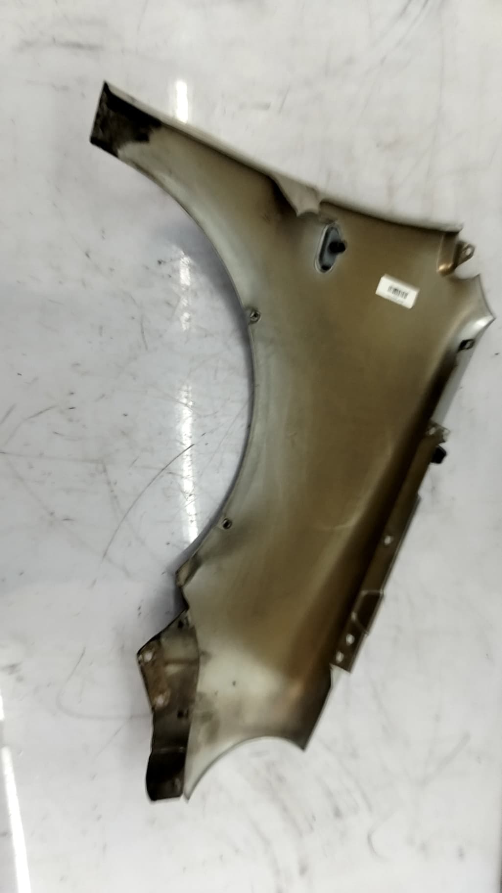 Aleta delantera izquierda VOLKSWAGEN POLO (9N1) 3