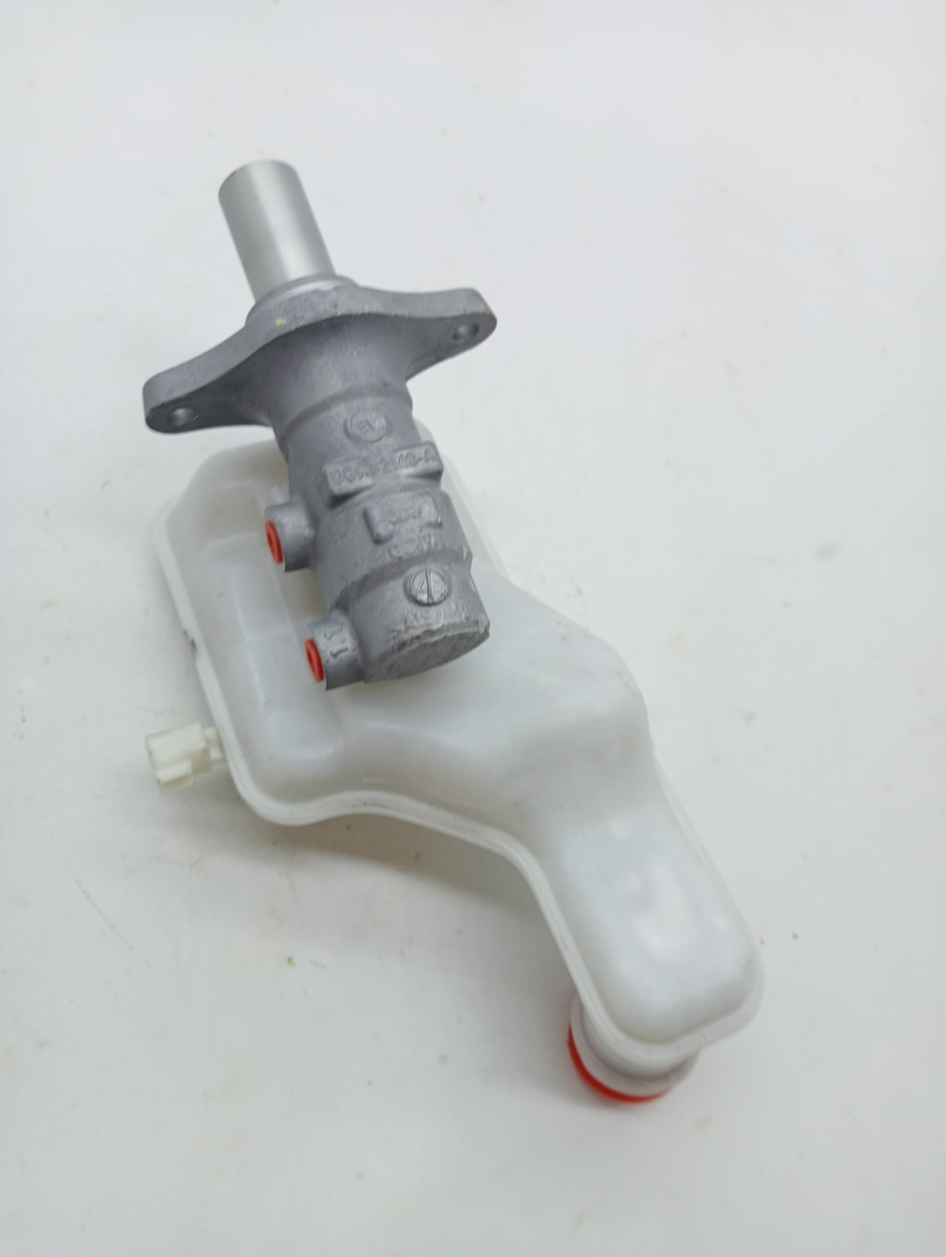 Bomba freno FORD MONDEO TURN. 2