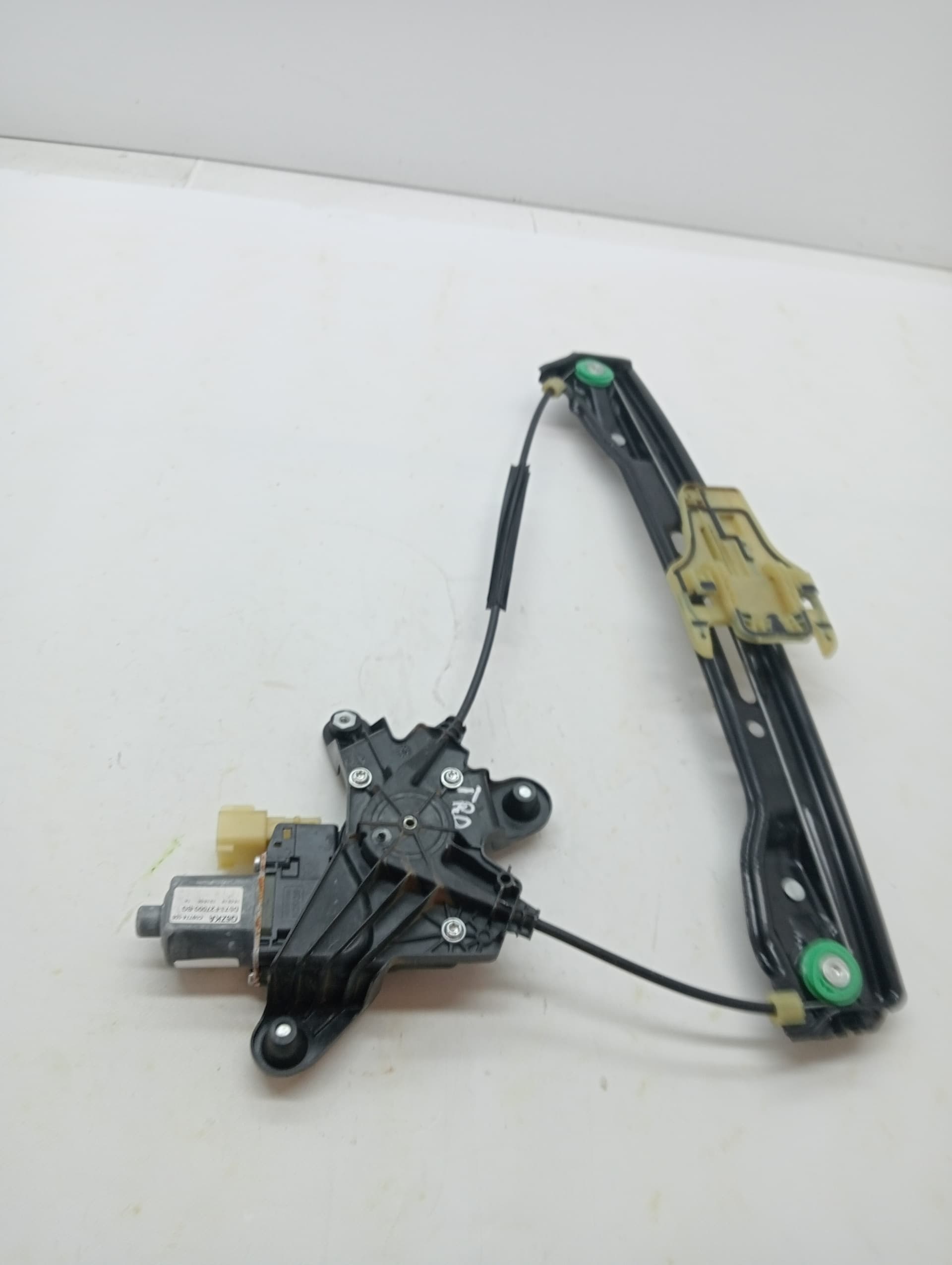 Elevalunas trasero derecho FORD MONDEO TURN. 3