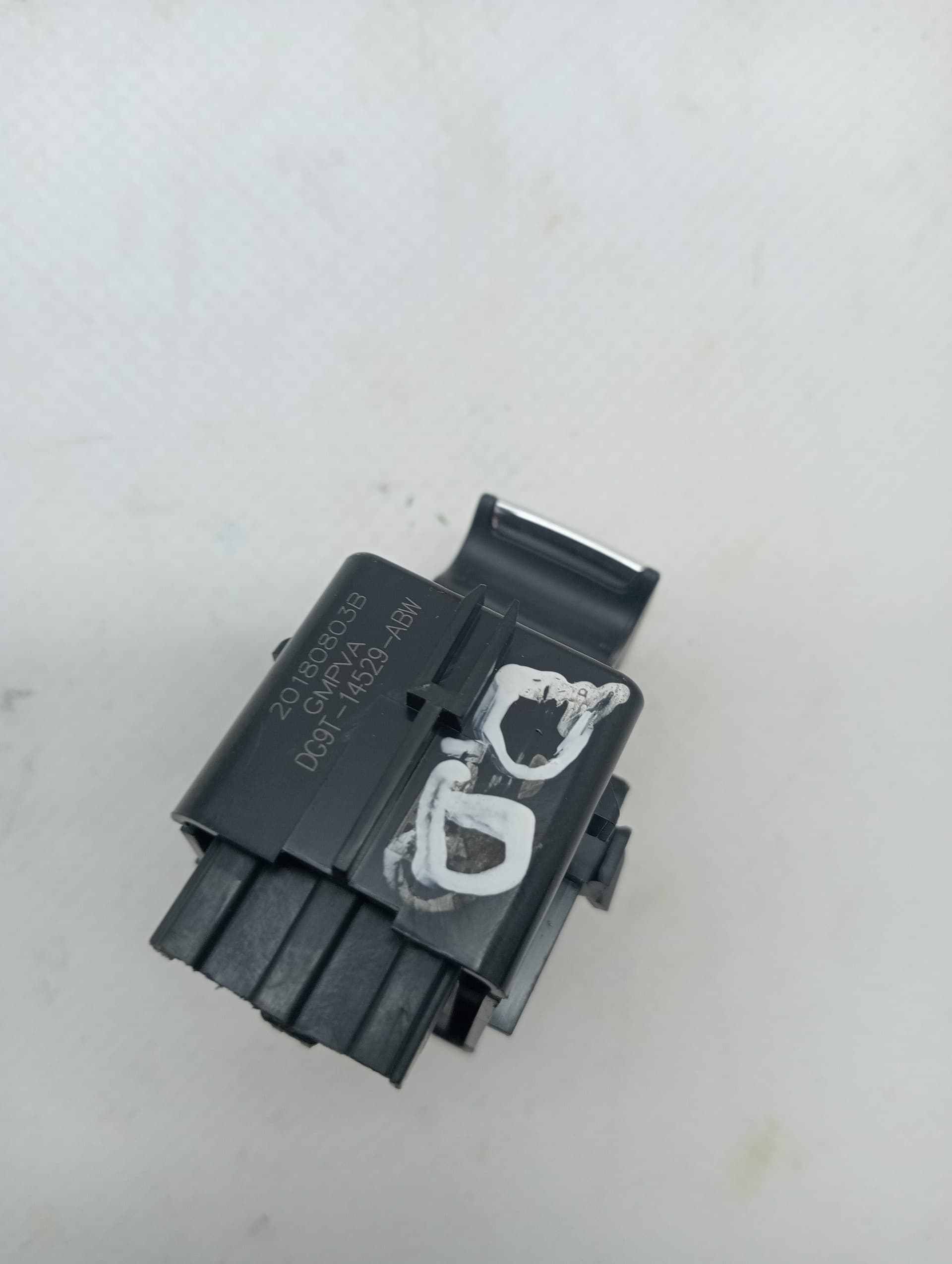 Mando elevalunas delantero derecho FORD MONDEO TURN. 3