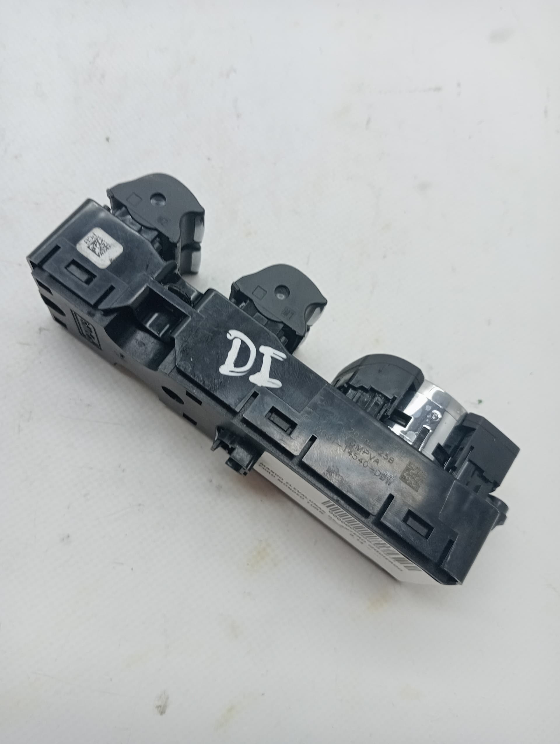 Mando elevalunas delantero izquierdo FORD MONDEO TURN. 3