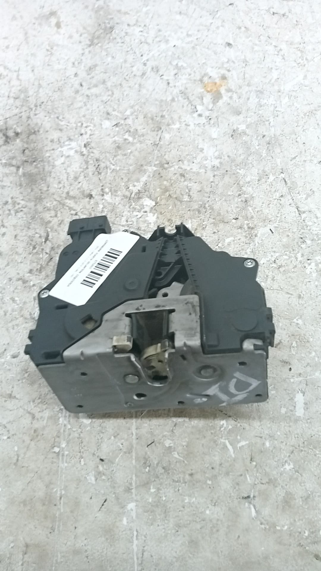 Cerradura puerta delantera izquierda OPEL CORSA D 2