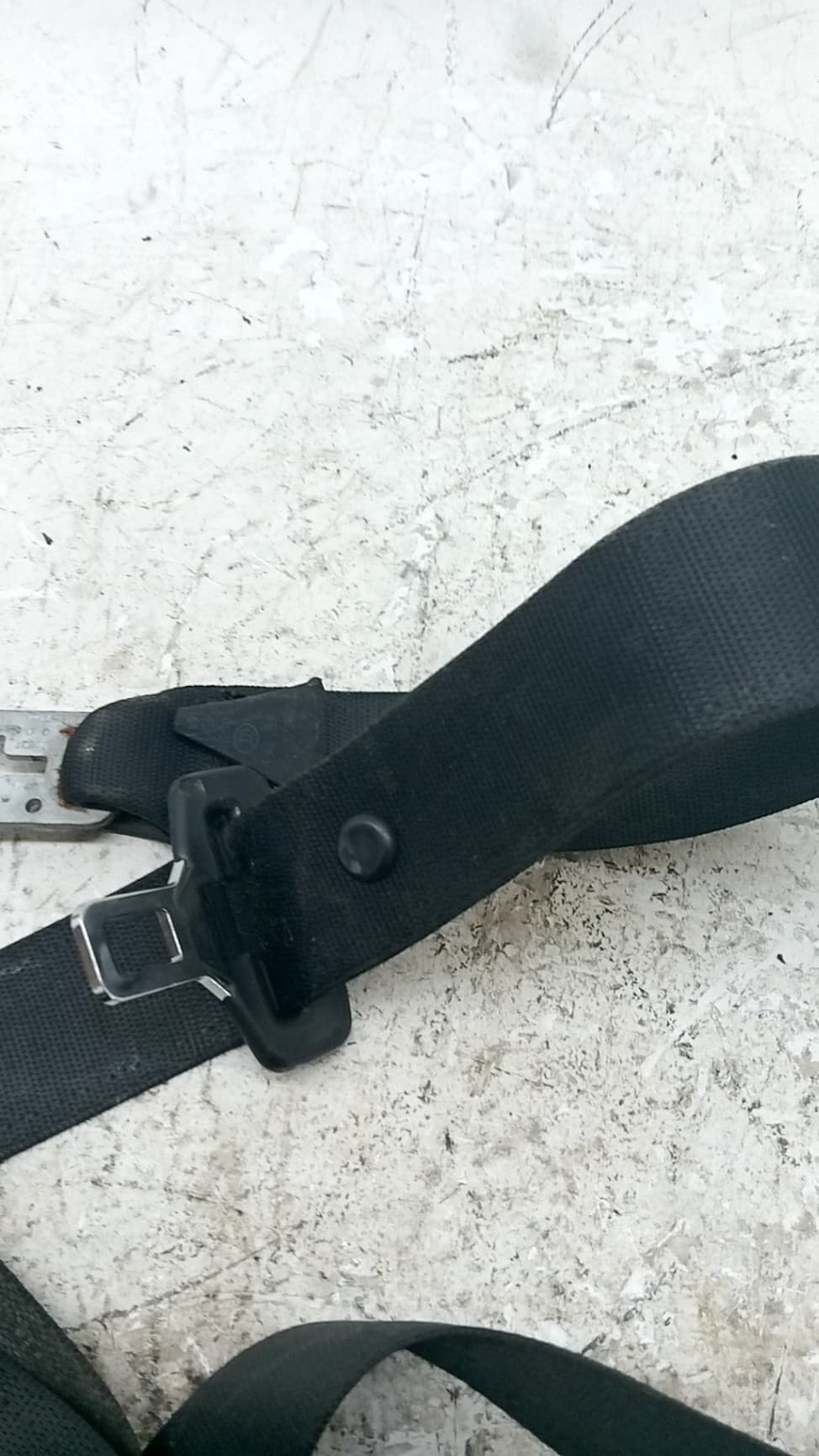 Cinturon seguridad delantero izquierdo OPEL CORSA D 2