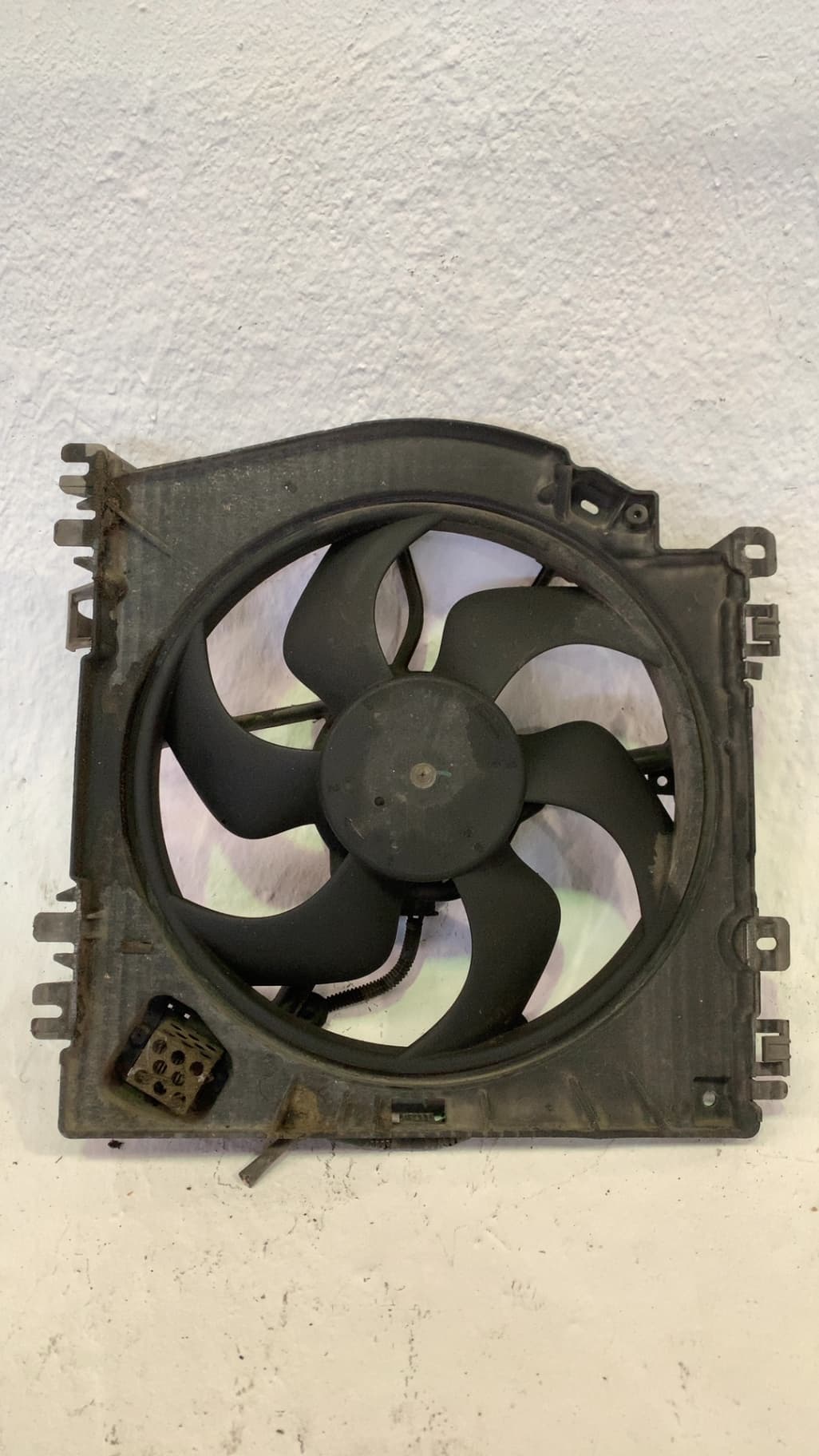 Electroventilador RENAULT CLIO III