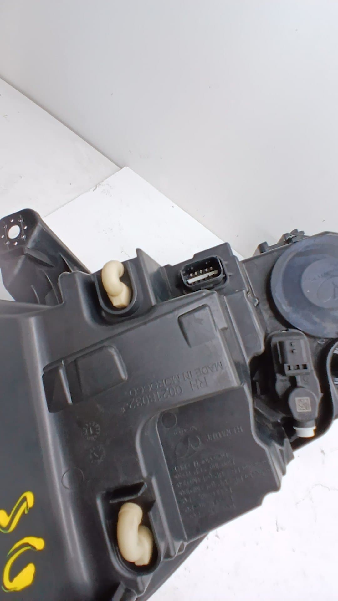 Faro derecho DACIA SANDERO 4