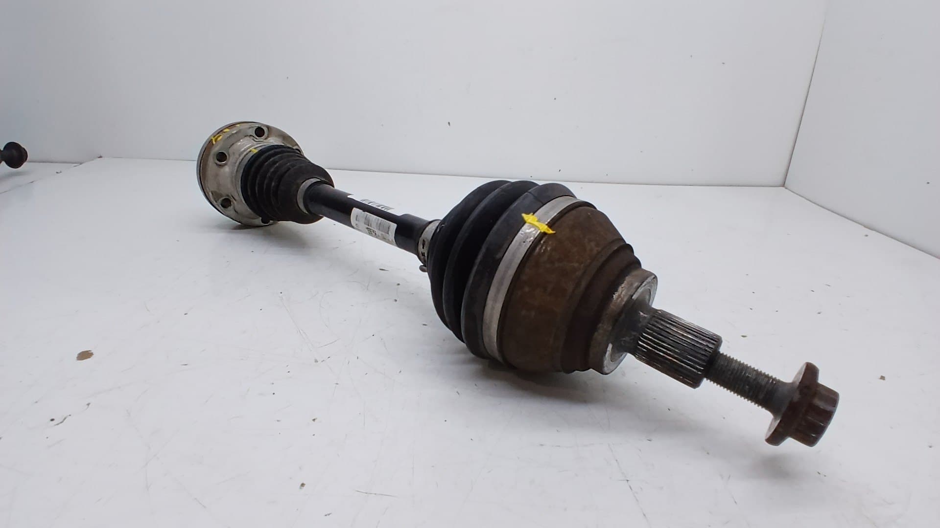 Transmision delantera izquierda VOLKSWAGEN TIGUAN (AX1) 3