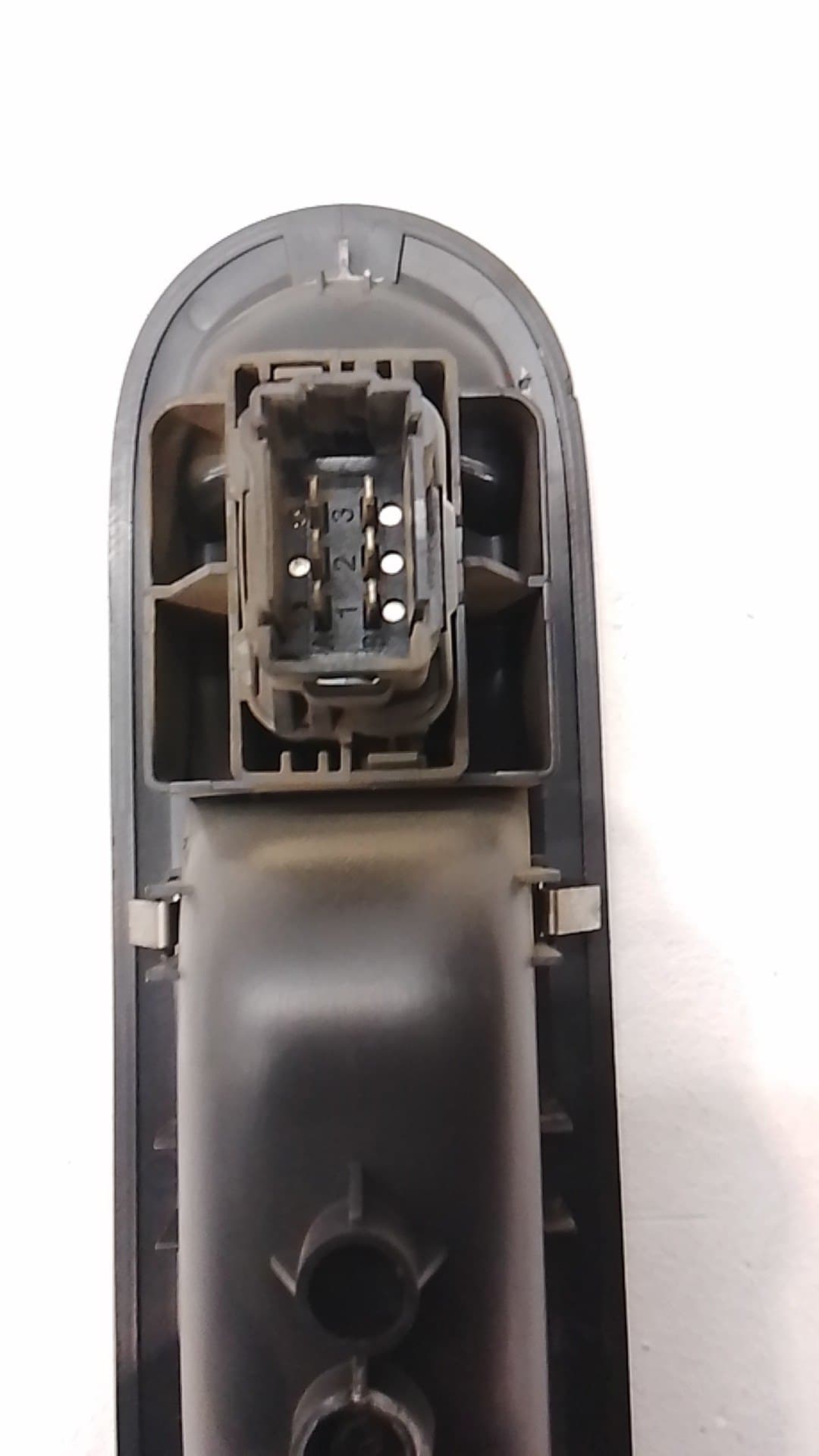 Mando elevalunas delantero derecho RENAULT CLIO III 2