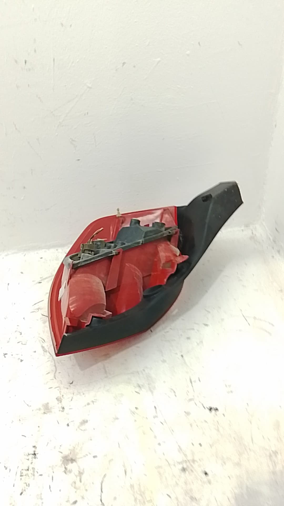 Piloto trasero derecho RENAULT CLIO III 3