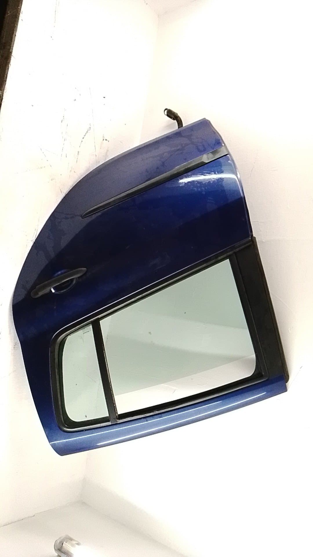 Puerta trasera izquierda RENAULT CLIO III