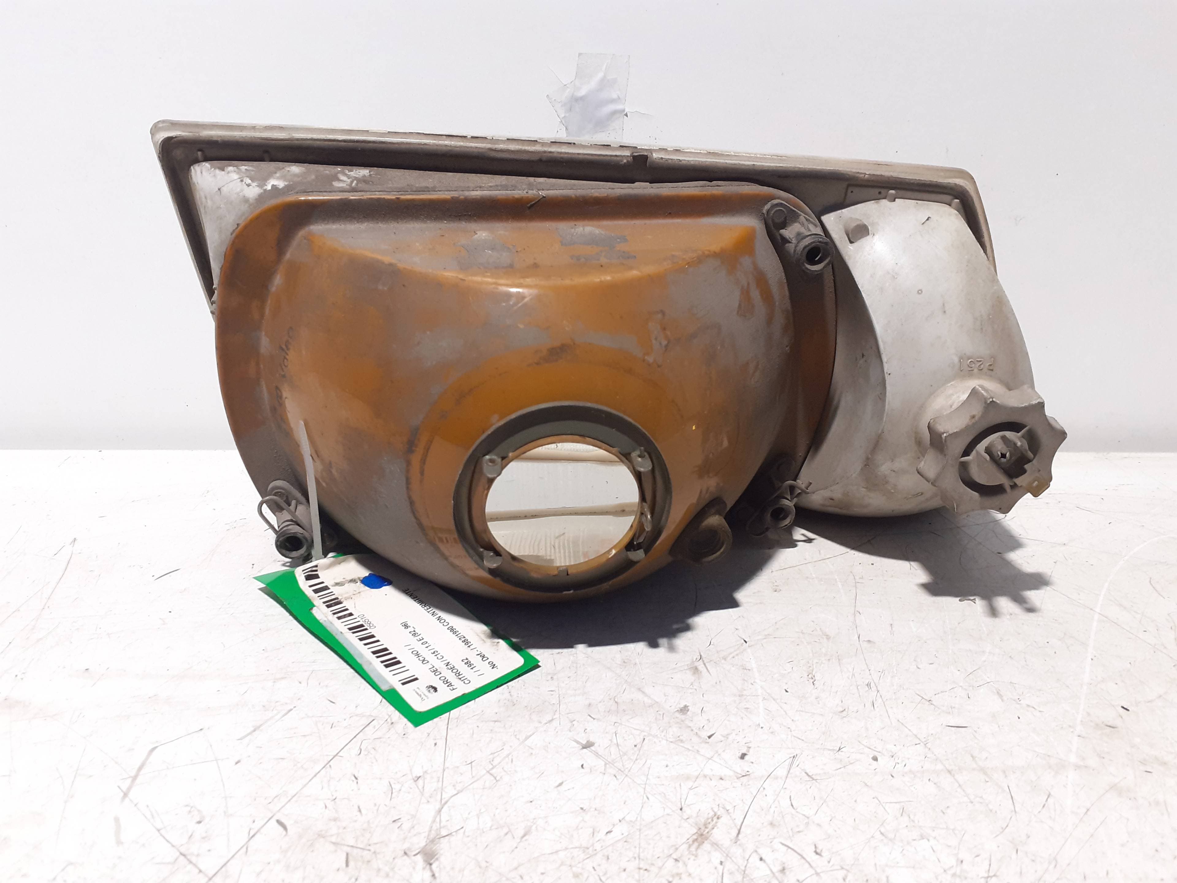 Faro derecho CITROEN C15 2