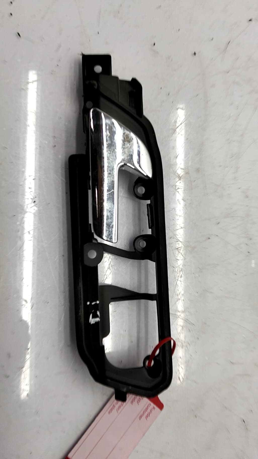 Maneta interior delantera izquierda VOLKSWAGEN POLO (9N1)