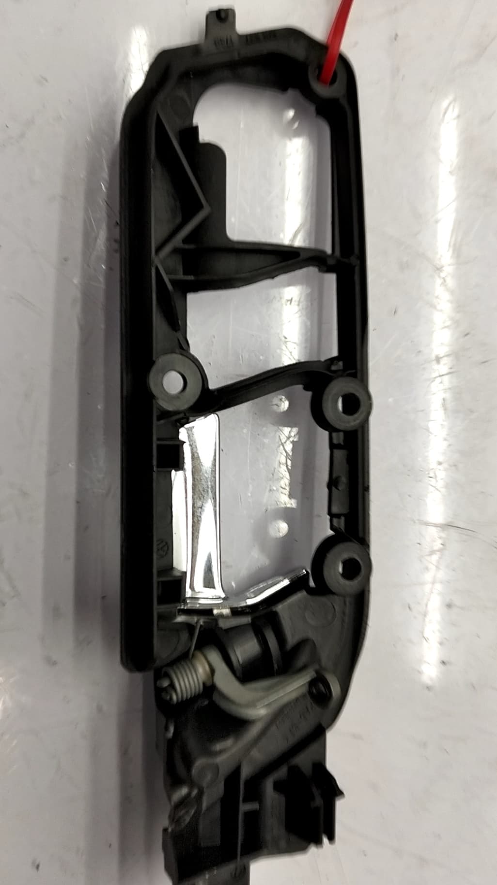 Maneta interior delantera izquierda VOLKSWAGEN POLO (9N1) 4