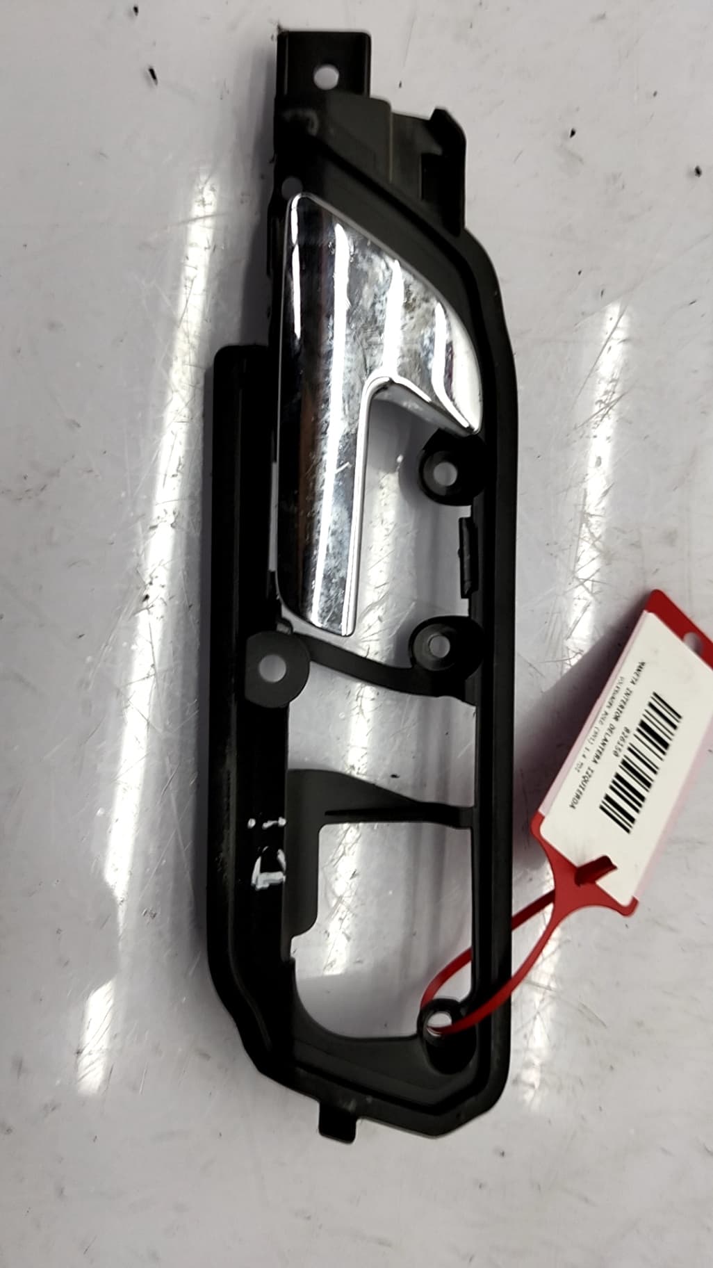 Maneta interior delantera izquierda VOLKSWAGEN POLO (9N1) 2