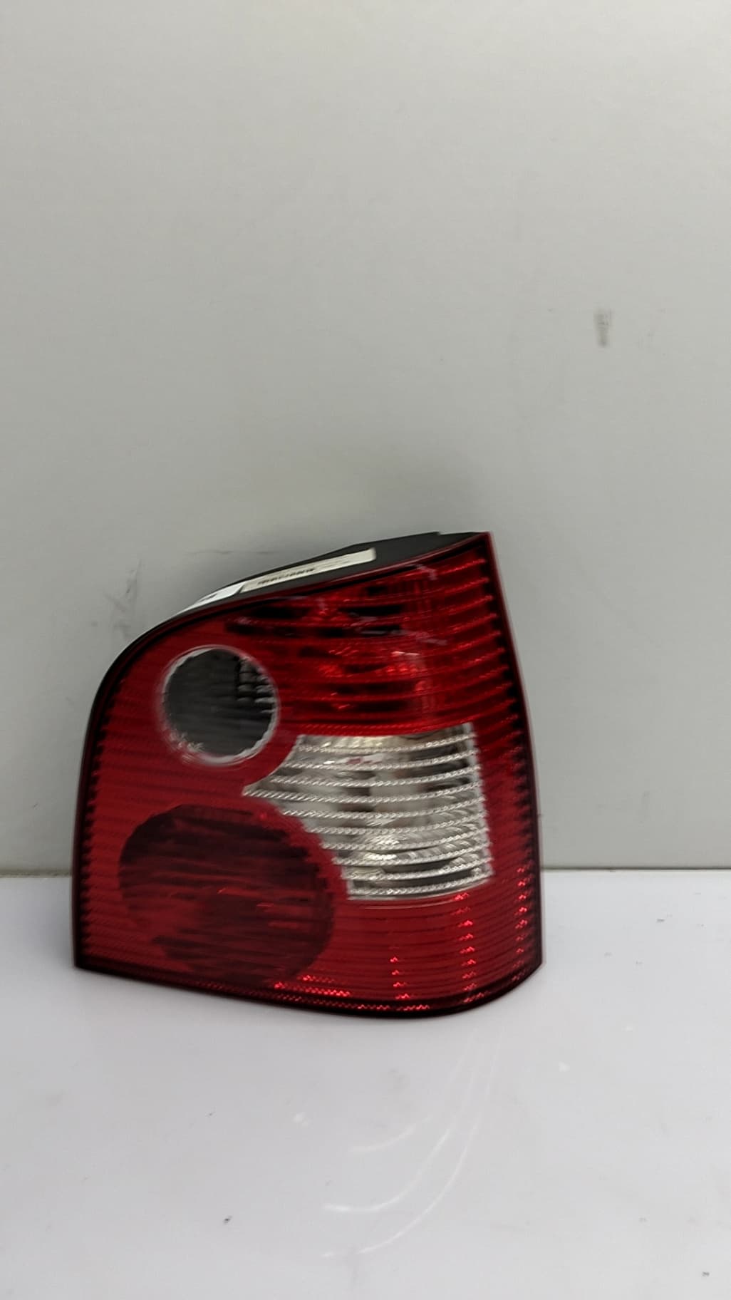 Piloto trasero derecho VOLKSWAGEN POLO (9N1)