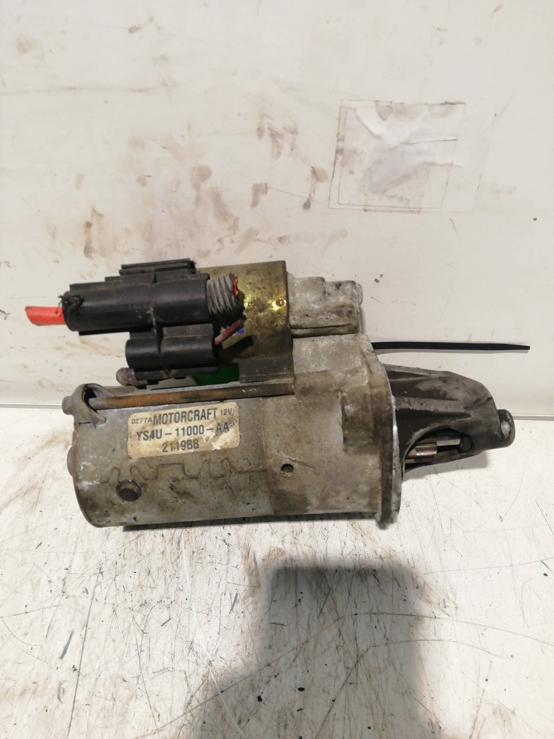 Motor arranque FORD FOCUS BERLINA (CAK)