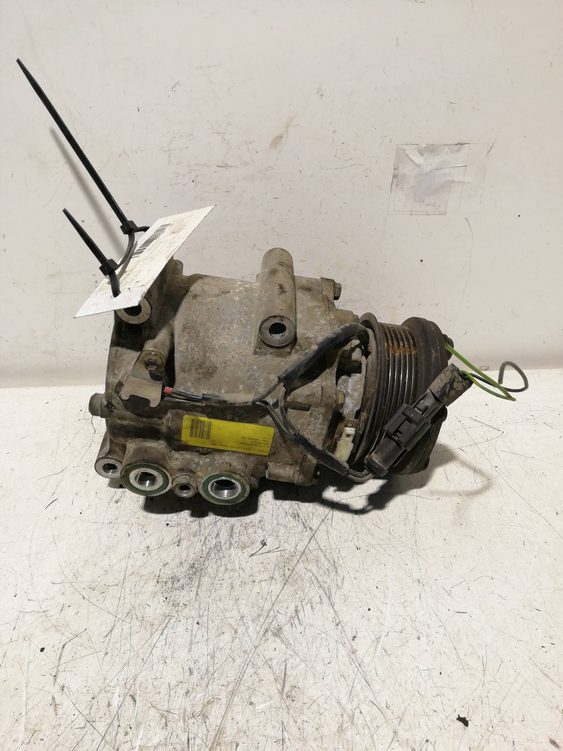 Recambio FORD FOCUS BERLINA (CAK) ref. YS4H19D629AD 4