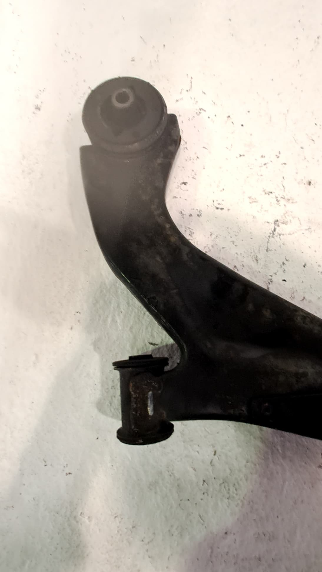 Brazo suspension inferior delantero izquierdo FORD MONDEO III (B5Y) 4