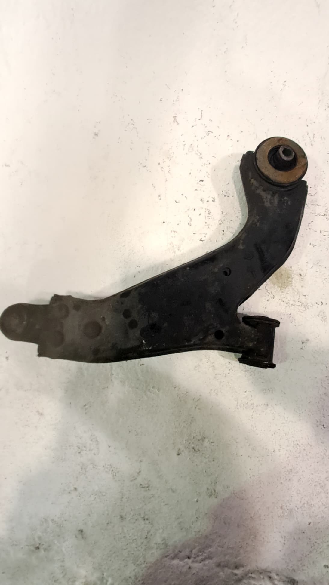 Brazo suspension inferior delantero izquierdo FORD MONDEO III (B5Y) 2