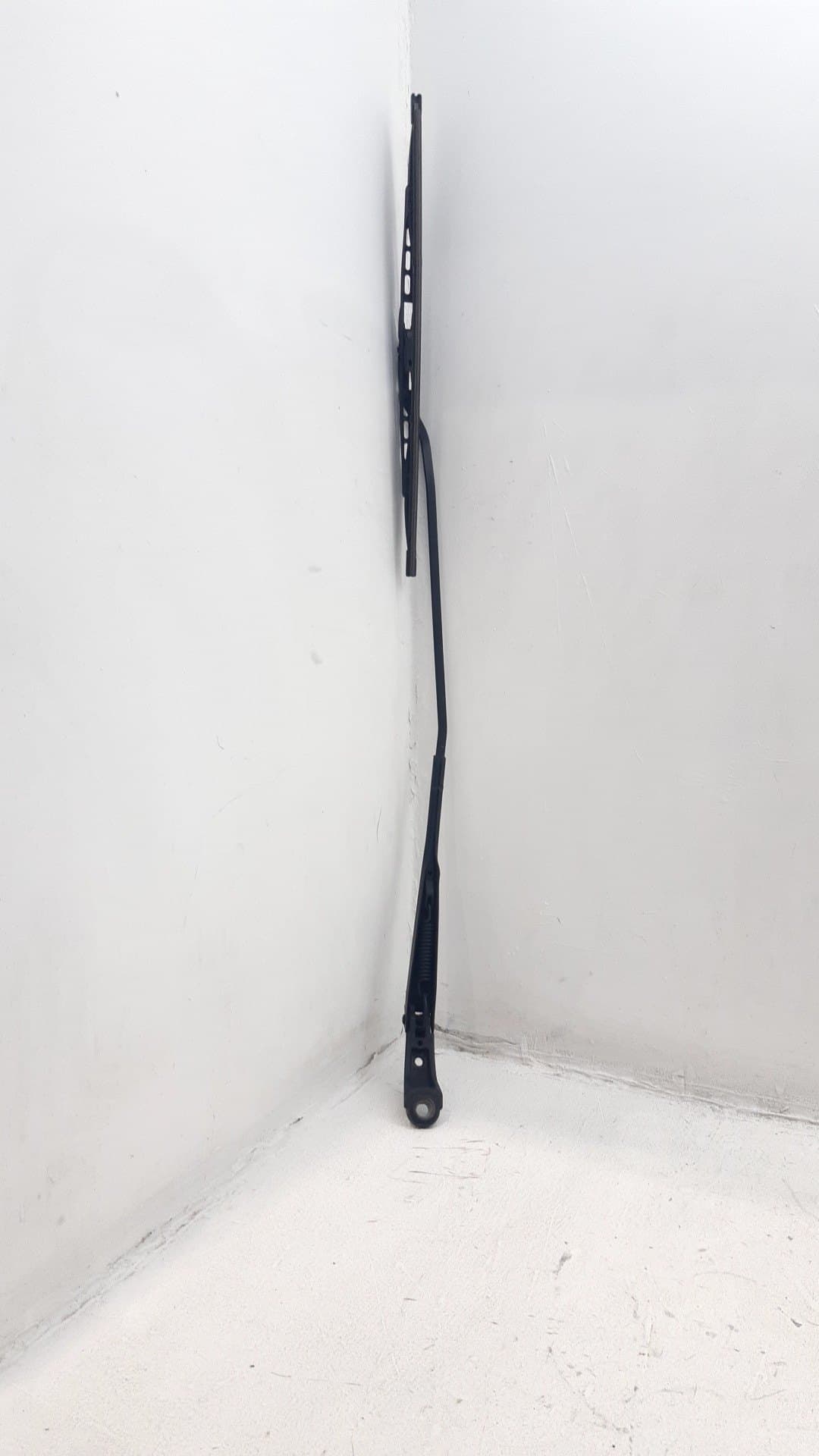 Brazo limpia delantero derecho HONDA CIVIC VII HATCHBACK (EU, EP, EV) 2