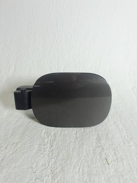 Tapa exterior combustible HYUNDAI TUCSON 4