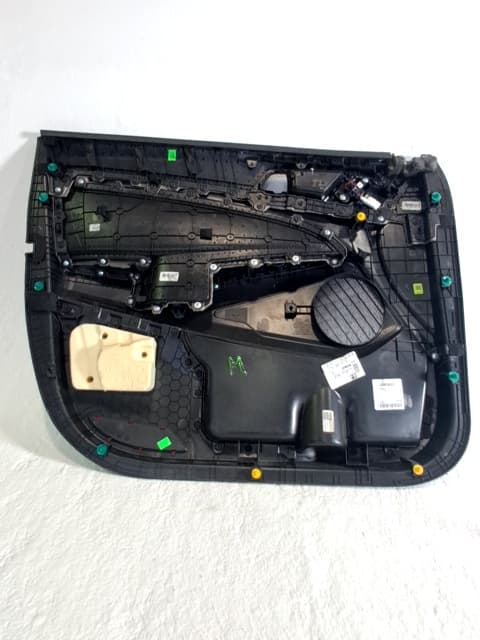 Guarnecido puerta delantera derecha HYUNDAI TUCSON 3