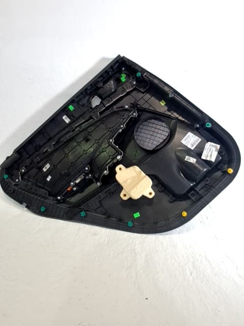Guarnecido puerta trasera derecha HYUNDAI TUCSON 3