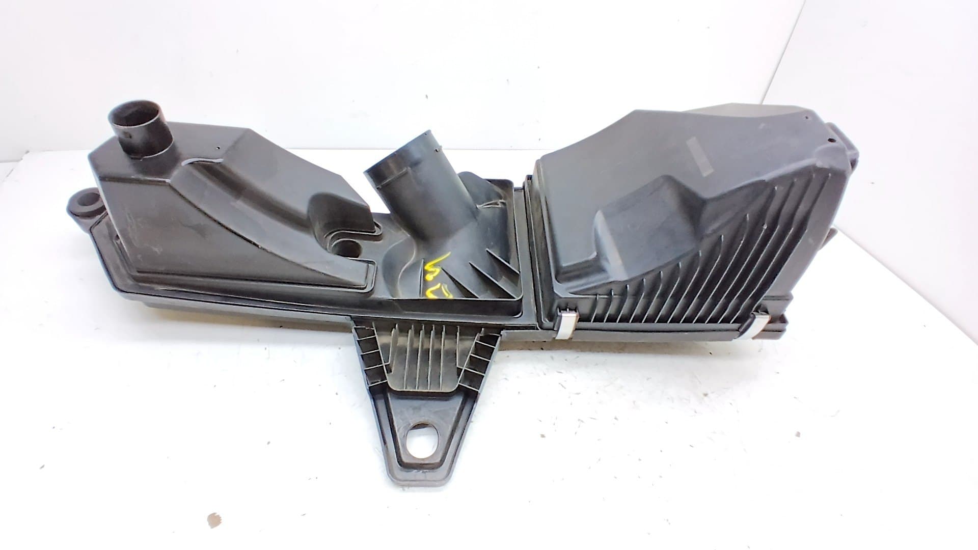 Caja filtro aire BMW SERIE 2 COUPE (F22) 5