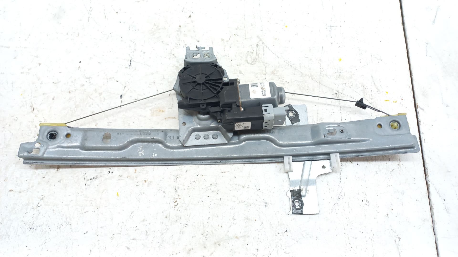 Elevalunas delantero derecho PEUGEOT 207 2
