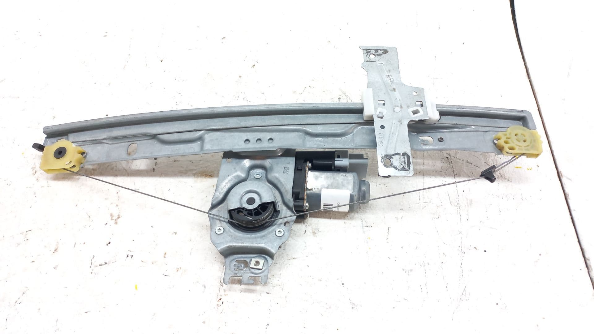 Elevalunas delantero derecho PEUGEOT 207