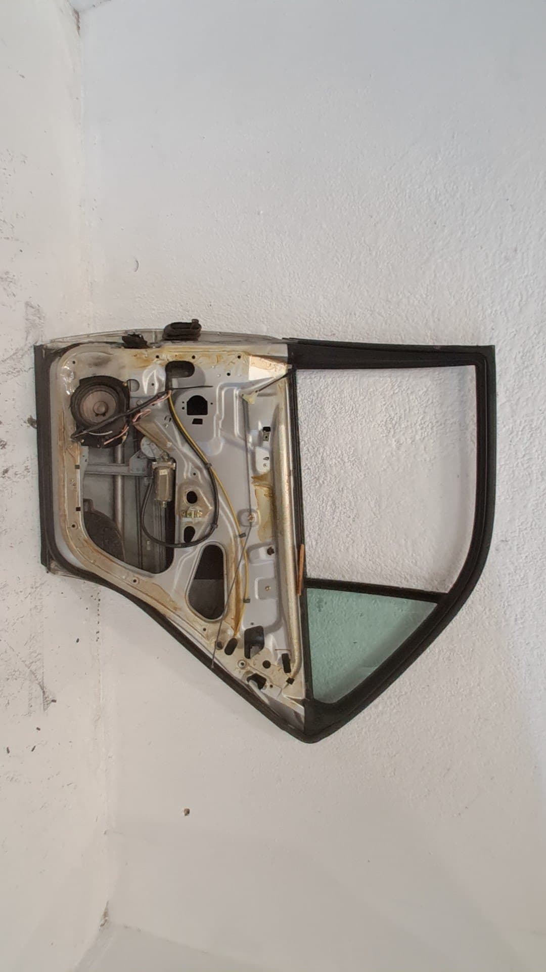 Puerta trasera derecha MERCEDES-BENZ CLASE C (W202) BERLINA 2