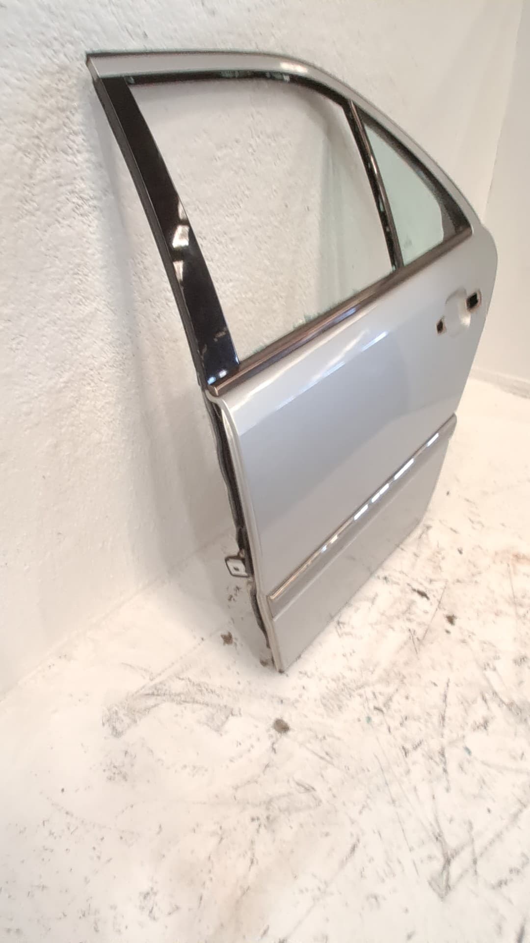Puerta trasera izquierda MERCEDES-BENZ CLASE C (W202) BERLINA 4