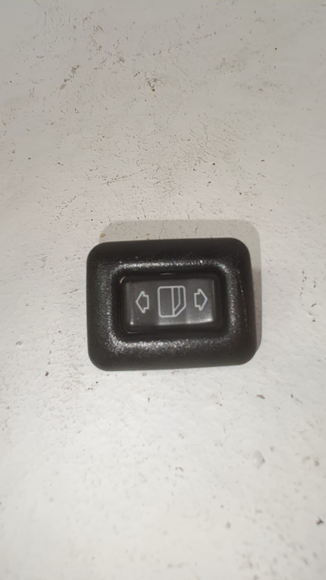 Interruptor MERCEDES-BENZ CLASE C (W202) BERLINA