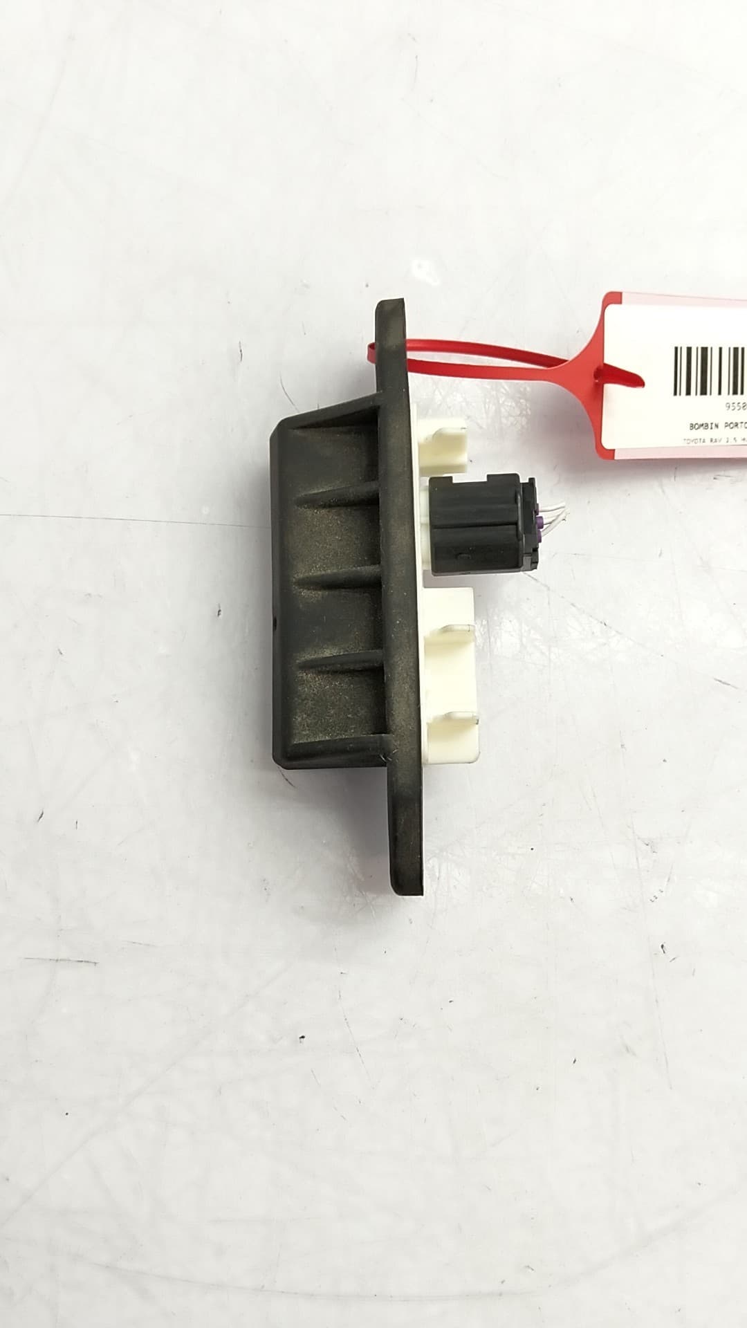 Bombin porton trasero TOYOTA RAV 3