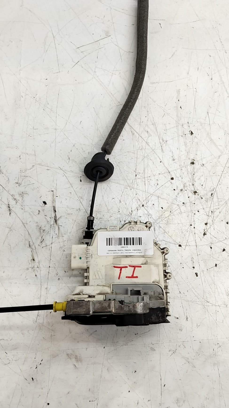 Cerradura puerta trasera izquierda AUDI A1 SPORTBACK (8XF)